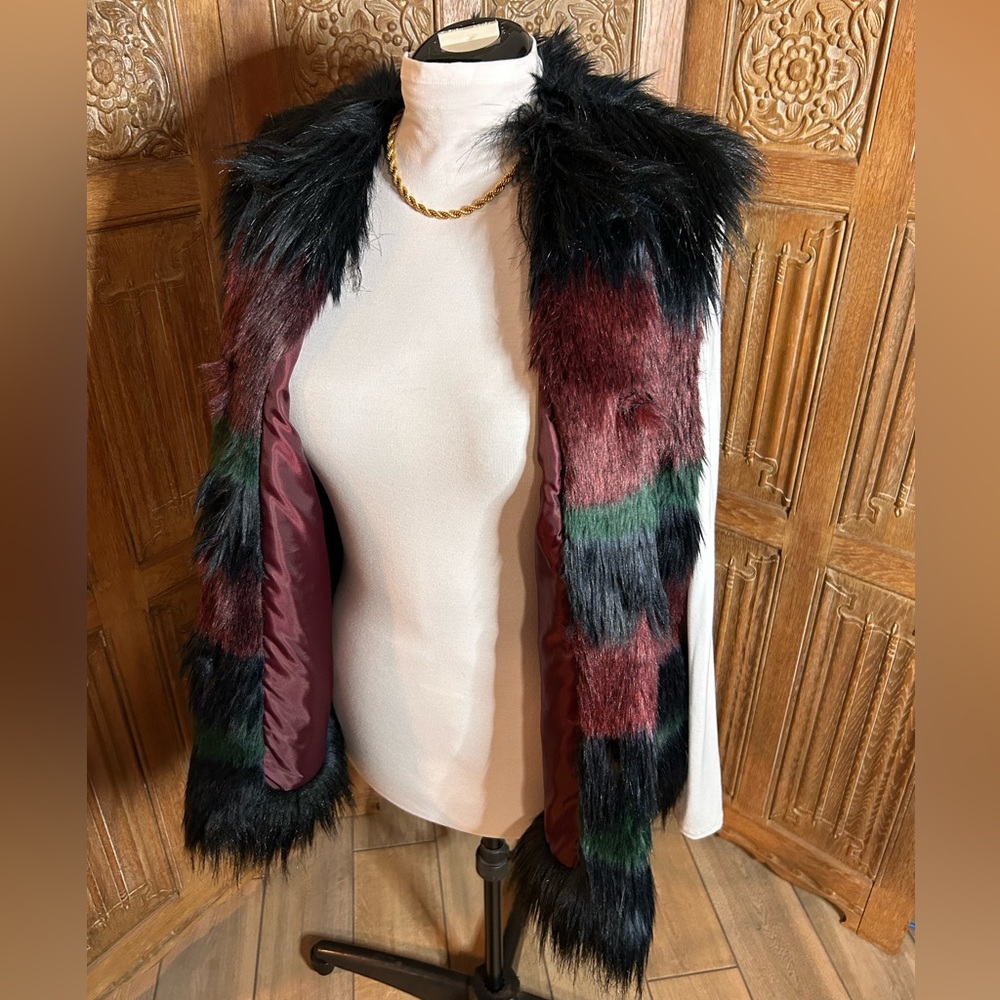 Gianni BiBi Faux Fur Vest Size Large